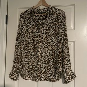 Banana republic, leopard print women's long sleeve, button-down shirt, small.